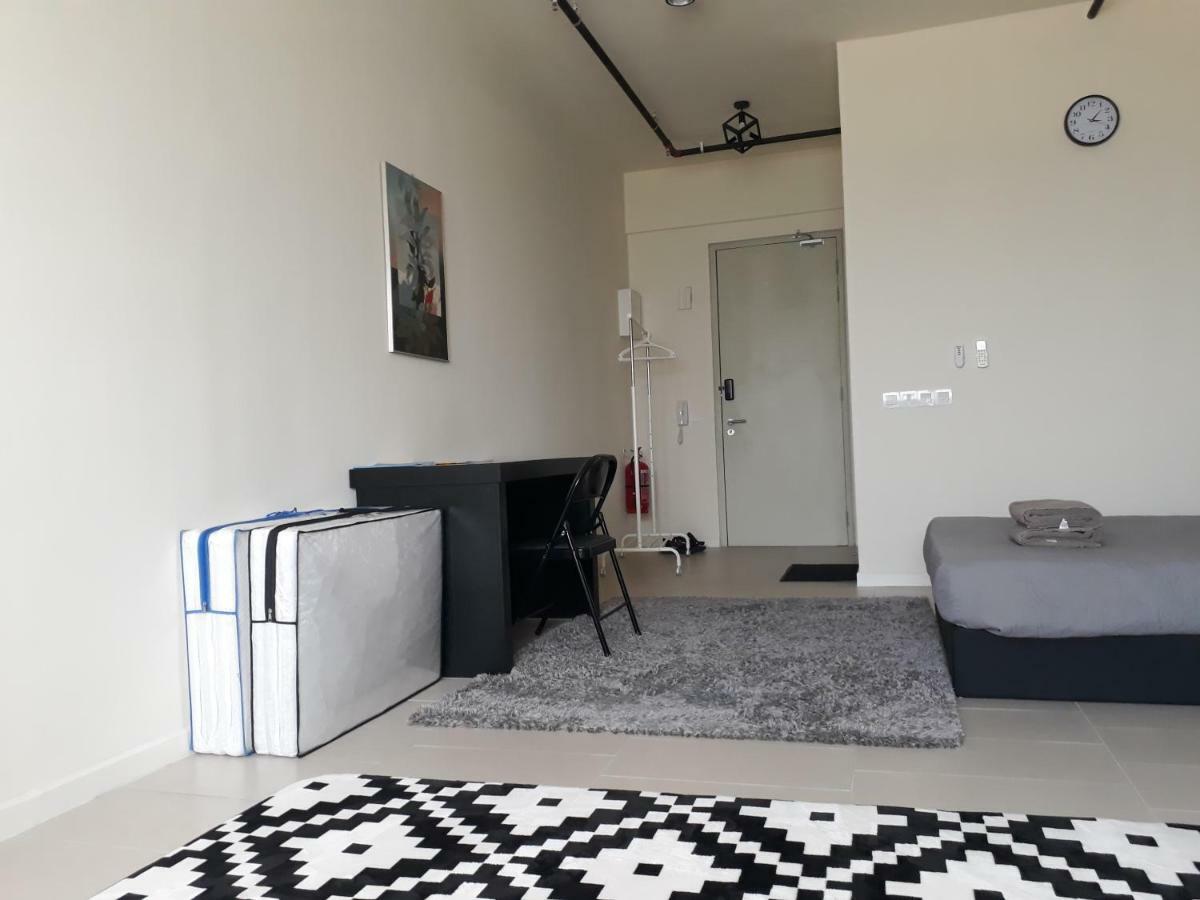 Mufasa Suites At Tamarind Suites With Wifi Netflix Coway Level 8 Сиберджая Екстериор снимка