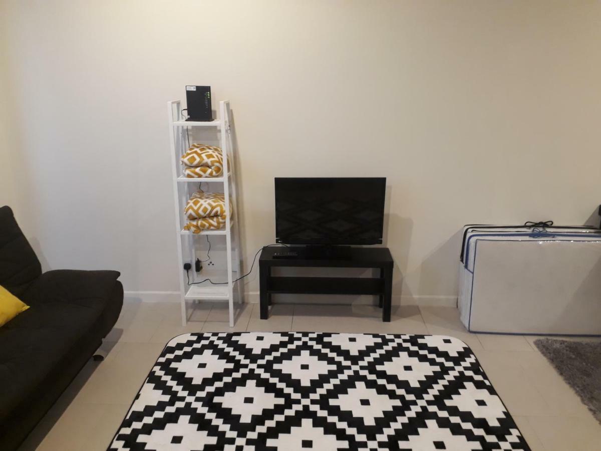 Mufasa Suites At Tamarind Suites With Wifi Netflix Coway Level 8 Сиберджая Екстериор снимка